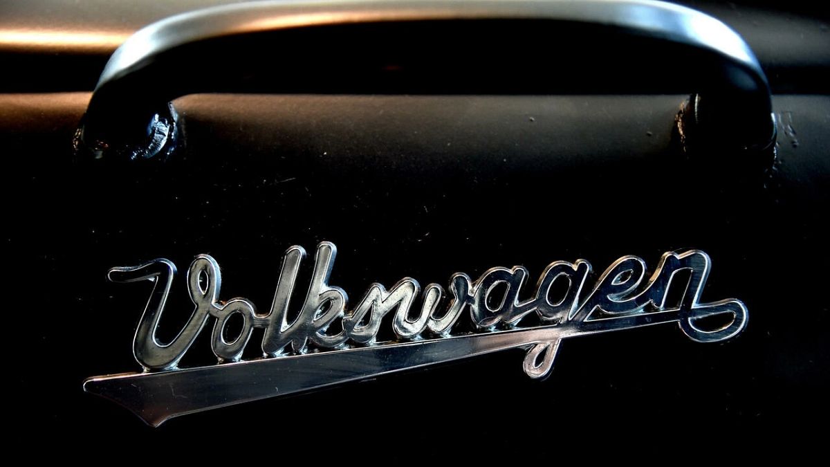 Eski Volkswagen logosu