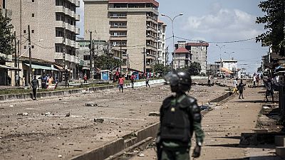 Guinée : un policier écroué pour la mort d'un jeune tué par balle