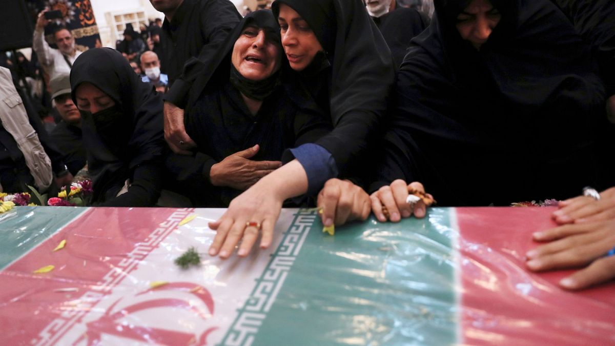 در هفته‌های اخیر چندین فرد مرتبط با برنامه‌های نظامی ایران به طور مرموزی کشته شده‌اند.
