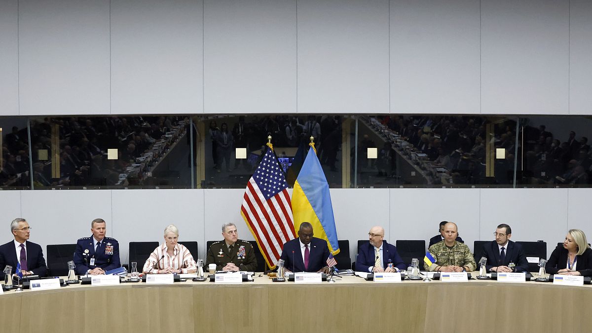 NATO reitera apoio à Ucrânia