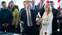 Il premier della Groenlandia, il ministro degli Esteri danese e la ministra degli Esteri canadese. (15.6.2022)