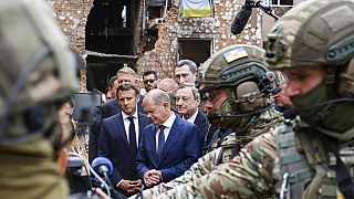 Emmanuel Macron, Olaf Scholz und Mario Draghi im zerbombten Irpin bei Kiew,