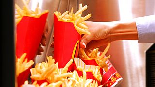 Imagen de papas fritas de la cadena de restaurantes de McDonald's