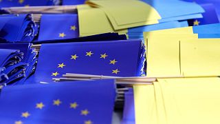 EU-Kommission empfiehlt EU-Beitritt der Ukraine - Russland ist "aufmerksam"
