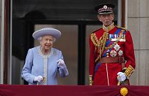 II. Erzsébet királynő platinajubileumán Kent hercegével 2022. június 2-án