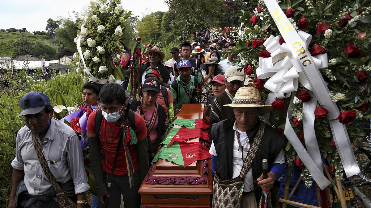 La comunidad indígena en el Cauca vive amenazada por los diferentes grupos criminales de la región. 