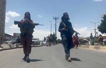 Talibã percorrem as ruas do Afeganistão