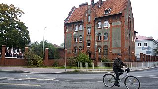 Ein Haus nach deutscher Bauart in Baltijsk (Pillau), dem Vorhafen von Kaliningrad an der Ostsee.