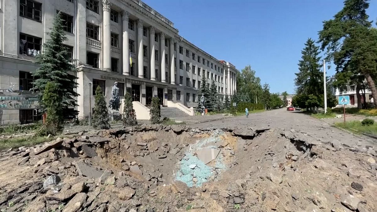 A Russian strike damaged the building of Kharkiv's State Zoo Veterinary Academy 