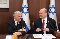 El primer ministro de Israel, Naftali Bennet, junto al ministro de Exteriores, Yair Lapid.