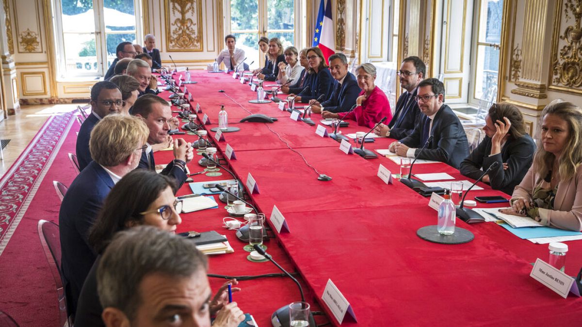 Conseil des ministres à Paris (21/06/22)