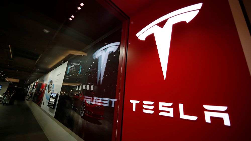 former-tesla-employees-sue-company-over-alleged-mass-layoffs