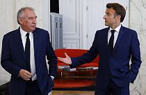 Президент Франции Эммануэль Макрон на встрече с лидером партии MoDem Франсуа Байру. 21 июня, 2022 г.