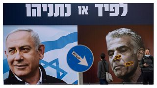 رئيس الوزراء الإسرائيلي السابق بنيامين نتنياهو والحالي يائير لابيد