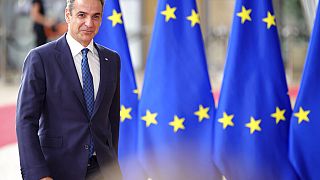 Ο Έλληνας πρωθυπουργός Κυριάκος Μητσοτάκης προσερχόμενος στη σύνοδο κορυφής της ΕΕ