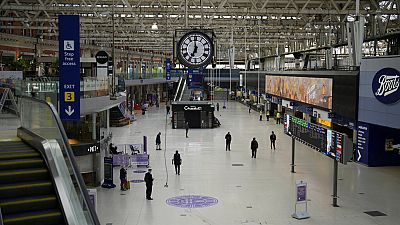 A londoni Waterloo pályaudvar 2022. június 21-én