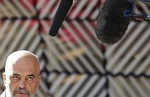 Der albanische Ministerpräsident Edi Rama hat enttäuscht auf die EU-Entscheidung reagiert, seinem Land die Bewerbung zu einem Beitritt nicht freizugeben.