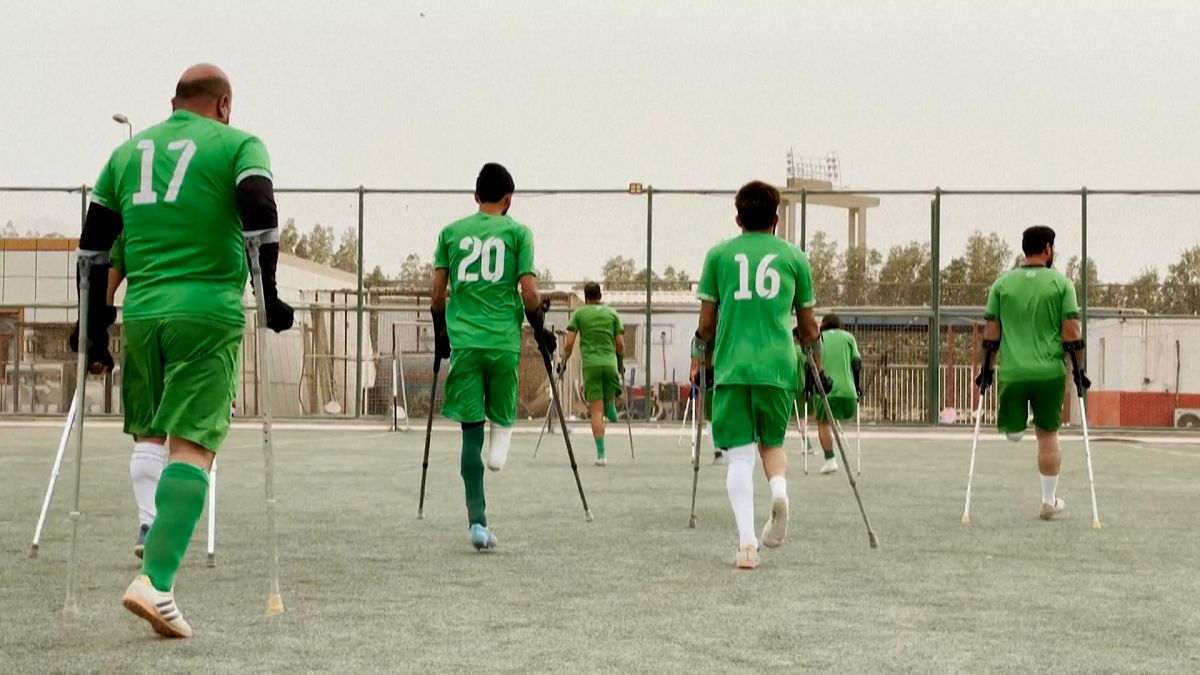 فريق كرة قدم لمبتوري الأطراف في العراق.