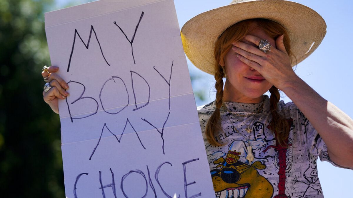 Une militante pro-avortement après la décision de la Cour suprême, à Washington, le 24 juin 2022