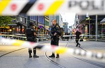 Fusillade à Oslo : la police enquête sur un "acte terroriste" et annule une marche LGBT, le 25 juin 2022.