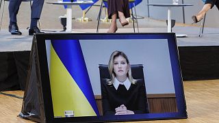 Az ukrán elnök felesége videón beszél egy brüsszeli fórumhoz