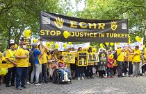 AİHM önünde Türkiye protestosu: Hukuksuzluğa karşı harekete geçin