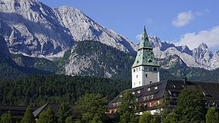 Idyllisch in den Alpen gelegen, ist die Gegend um Garmisch-Partenkirchen und Schloss Elmau wegen des G7-Gipfels zum Hochsicherheitsgebiet geworden.