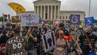 مظاهرات أمام المحكمة العليا في واشنطن. 