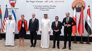 ABD, İsrail ve dört Arap ülkesinden diplomatlar, ABD Başkanı Biden'ın ziyareti öncesinde Bahreyn'in başkenti Manama'da bir araya geldi