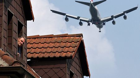 Will climate change be stopped by reducing flights?
