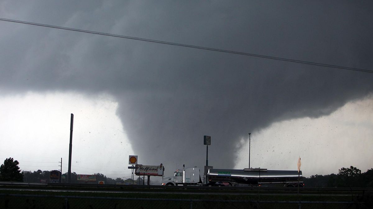 Tornado provoca uma morte nos Países Baixos