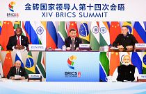 Brezilya, Rusya, Hindistan, Çin ve Güney Afrika'dan oluşan BRICS grubu, Çin'in dönem başkanlığında toplandı