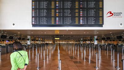 Abflughalle Flughafen Brüssel während des landesweiten Streiks am 20. Juni 2022. 