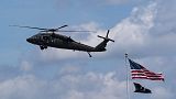 A kép illusztráció, az amerikai hadsereg egyik UH-60 Blackhawk helikopterét ábrázolja