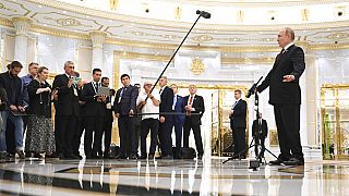Waldimir Putin informiert Journalist:innen nach dem Gipfel des Kaspischen Meers in Ashgabat, Turkmenistan. 30.06.2022