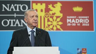 İspanya'nın başkenti Madrid'de düzenlenen 32. NATO zirvesinde, Cumhurbaşkanı Recep Tayyip Erdoğan basın açıklaması yaptı