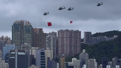 بكين تحتفل بالذكرى الـ 25 لاستعادة هونغ كونغ من بريطانيا