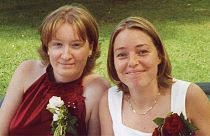 Laure y Aline, una de las muchas parejas del mismo sexo que se casan en Suiza el 1 de julio de 2022
