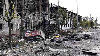 Luhansk bölgesindeki Lisiçank şehrindeki çatışmalar sonrası bir görüntü