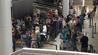 People had to queue for hours at Lisbon airport
