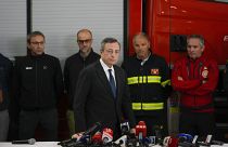 Глава итальянского правительства в центре по координации поисково-спасательных работ