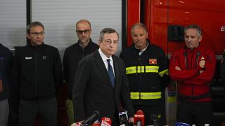Глава итальянского правительства в центре по координации поисково-спасательных работ