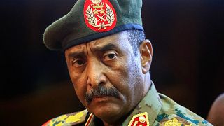 Soudan : l'armée dit laisser place à un gouvernement civil au 5e jour de sit-in