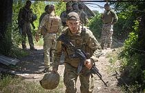 Ukraynalı askerler Donetsk'i korumak için savunma pozisyonuna geçti