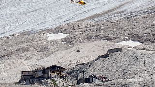 Los desaparecidos fueron golpeados el domingo por el derrumbe parcial del glaciar de la Marmolada, en los Dolomitas.