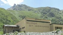 Estación de esquí Super Saint Bernanrd en ruinas