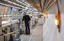 Im 27 Kilometer langen Beschleunigungsring des LHC