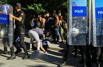 برخورد پلیس ترکیه با شرکت کنندگان در رژه دگرباشان جنسی