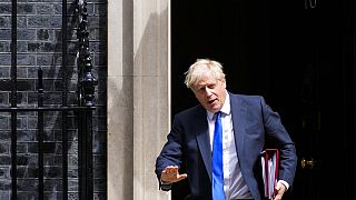 Британский премьер-министр Борис Джонсон покидает резиденцию, 6 июля 2022 г.