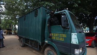 Nigeria : des centaines de prisonniers de Kuje toujours en cavale